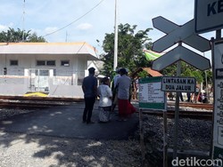 Nyawa Balita di Bojonegoro yang Tertabrak Kereta hingga Kritis Tak Tertolong