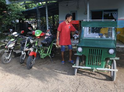 Mobil dan Sepeda Listrik Ini Rakitan Jember Lho