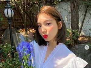 10 Artis K-Pop yang Punya Kulit Wajah Paling Bening Menurut Survei 10 Artis K-Pop yang Punya Kulit Wajah Paling Bening Menurut Survei