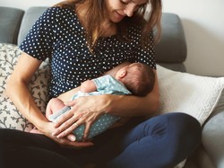 Kasus Sifilis Ngegas di RI, Bisakah Anak Kena Raja Singa Lewat ASI?