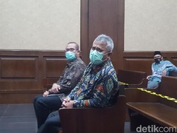 Hadir di PN Tipikor, Ketua KPU Siap Bersaksi di Sidang Wahyu Setiawan