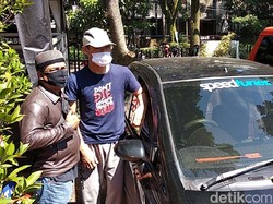 Momen YouTuber Ferdian Paleka Bebas dari Bui