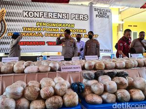 Penyelundup Sabu 402 Kg Lolos Hukuman Mati, Pengacara: Itu Keputusan Adil Penyelundup Sabu 402 Kg Lolos Hukuman Mati, Pengacara: Itu Keputusan Adil