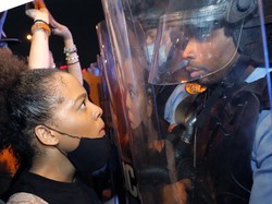 New York Adopsi Undang-undang untuk Perangi Kebrutalan polisi