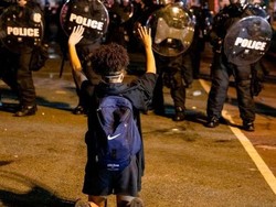 Sejumlah Negara Gunakan Kasus George Floyd untuk Serang Balik Trump