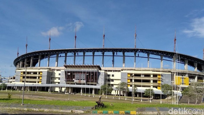 Stadion Palaran kini.