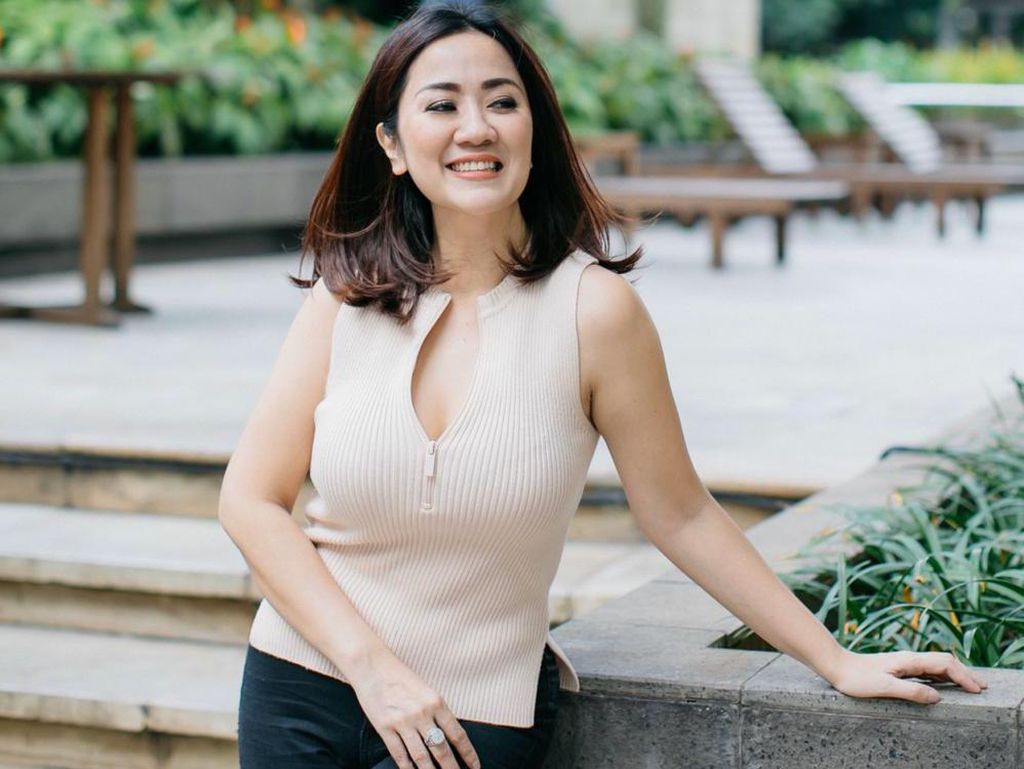 Bali Mulai Dipadati Wisatawan, Tante Ernie Salah Satunya Bali Mulai Dipadati Wisatawan, Tante Ernie Salah Satunya