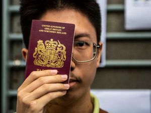 China Minta Inggris Hentikan Campur Tangan dalam Urusan Hong Kong