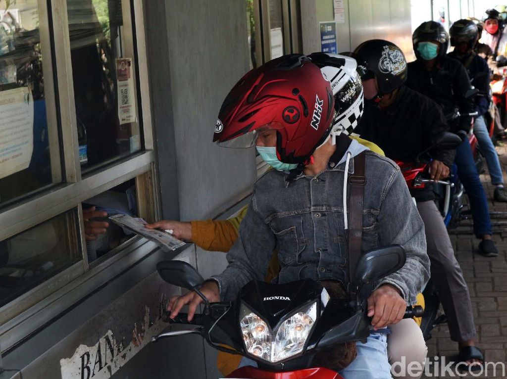 Hampir Separuh Warga Belum Bayar Pajak, Awas Kendaraan Bakal Jadi Bodong! Hampir Separuh Warga Belum Bayar Pajak, Awas Kendaraan Bakal Jadi Bodong!