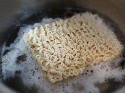 Wanita Ghana Jual Diri Demi Indomie hingga Air Kunyit Penurun Berat Badan