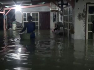 Update Banjir Jalur Pantura: Ketinggian Muka Air di Subang 4,8 Meter