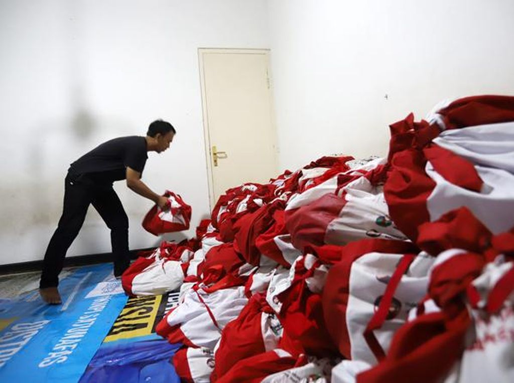 Perpanjang Penyaluran Bansos, Pemprov DKI Diminta Libatkan UMKM Perpanjang Penyaluran Bansos, Pemprov DKI Diminta Libatkan UMKM