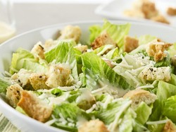 5 Fakta Caesar Salad, Racikan Salad Imigran yang Populer di Dunia