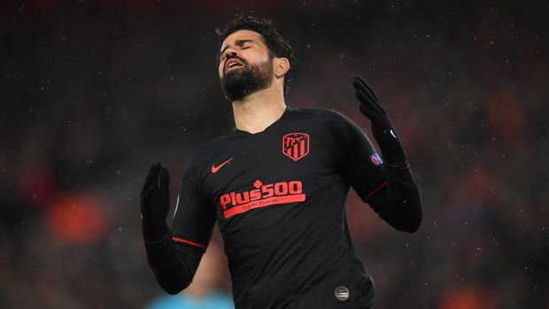 LIVERPOOL, ENGLAND - MARCH 11: Diego Costa of Atlético de Madrid reacts during the UEFA Champions League round of 16 second stage matches between Liverpool FC and Atlético de Madrid at Anfield on March 11, 2020 in Liverpool, UK.  (Photo by Laurence Griffiths / Getty Images)