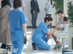 10 Drama Korea Tentang Dokter dengan Rating Tinggi, Wajib Tonton!
