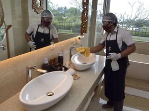 Jakarta PSBB Lagi, Karyawan Hotel Sedih dan Galau Jakarta PSBB Lagi, Karyawan Hotel Sedih dan Galau
