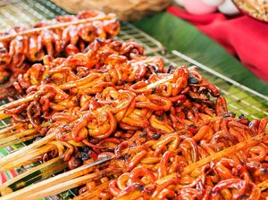 5 Aturan yang Harus Dipatuhi Saat Jajan Kaki Lima di Taiwan hingga Kamboja