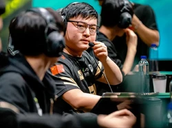 Atlet eSport Top China Pensiun di Usia 23 Tahun