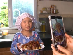 Gemas! Koki 8 Tahun Ini Viral Karena Video Memasaknya