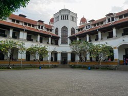 Begini Keunikan Lawang Sewu yang Kerap Jadi Spot Foto Pengunjung
