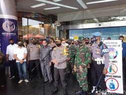 Ingat! Datang ke Mal di Serang Wajib Pakai Masker