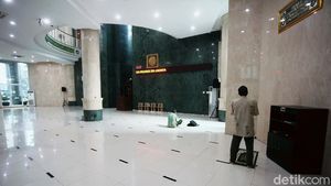 Masjid Fatahillah Balai Kota Bersiap Gelar Salat Jumat
