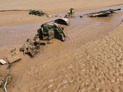 Wisatawan Temukan Pesawat Tempur PD II Saat Main di Pantai