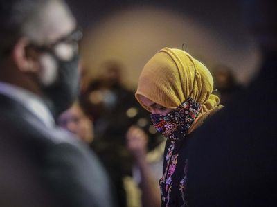 Politisi Muslim AS Ilhan Omar Hadiri Upacara Pemakaman George Floyd