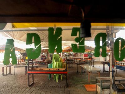 Potret Lenggang Jakarta yang Sunyi Saat Masa PSBB di Ibu Kota