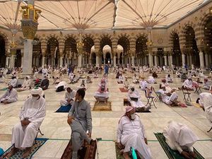 Bahas Persiapan Haji 2021, KJRI Jeddah Bertemu Pengusaha Hotel Asal Madinah Bahas Persiapan Haji 2021, KJRI Jeddah Bertemu Pengusaha Hotel Asal Madinah