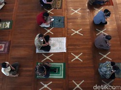 MUI Bandung Barat Izinkan Warga Salat Idul Adha di Masjid