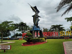 Hari Pertama Pangandaran Buka, Banyak Wisatawan Ditolak Masuk