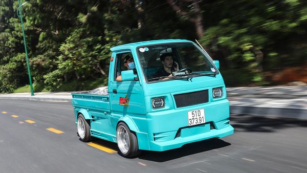 Jangan Anggap Remeh, Carry Pikap Ini Dimodifikasi Jadi Gaul