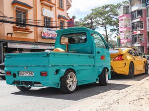 Carry Pikap Dimodif Jadi Mobil Anak Gaul