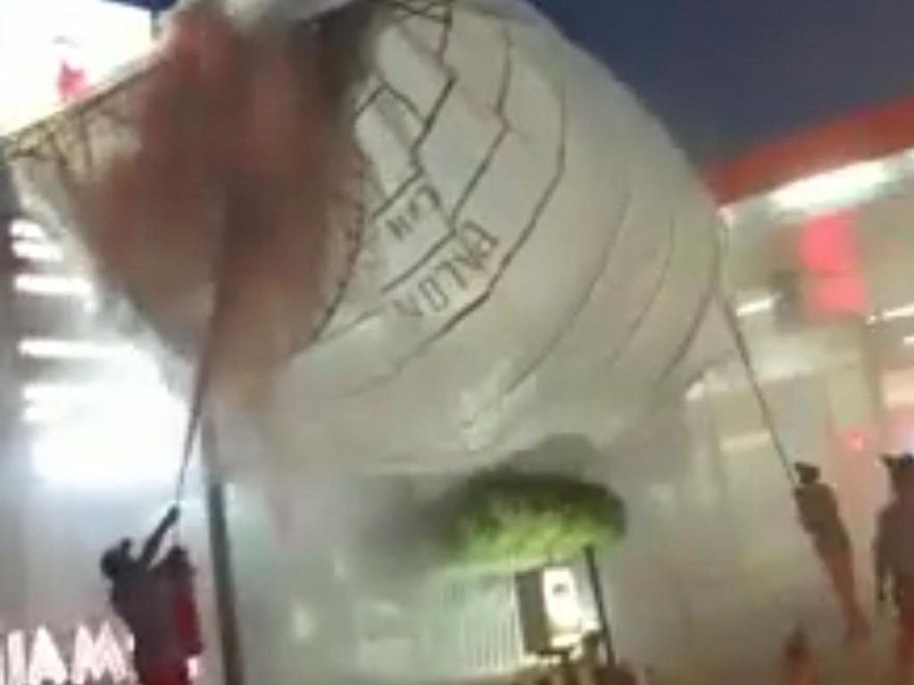 Duh, Balon Udara di Langit Jogja dan Semarang Ganggu Penerbangan Duh, Balon Udara di Langit Jogja dan Semarang Ganggu Penerbangan