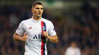 Thomas Meunier mengisi posisi bek kanan. Kontraknya di Paris Saint-Germain habis pada akhir Juni 2020. Belum ada kepastian terkait masa depan pemain ini. (Foto: Getty Images/Catherine Ivill)