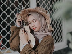 Klip Kekeyi Viral, Netizen Salah Fokus ke Model Cantik yang Disebut Lepas Hijab