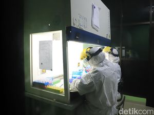 Hanya 8.776 Sampel Corona yang Diperiksa, Jubir Sebut karena Lab Libur Hanya 8.776 Sampel Corona yang Diperiksa, Jubir Sebut karena Lab Libur