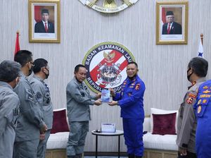 Kunjungi Bakamla, Kakorpolairud Tingkatkan Koordinasi Penegakan Hukum di Laut