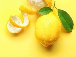 Jangan Dibuang! Kulit Buah Ini Bisa Bikin Wajah Mulus dan Glowing