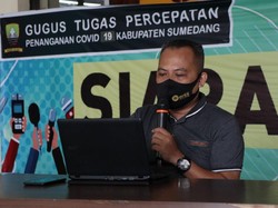 Pemkab Sumedang Bagikan Insentif ke Tim Medis Miliaran Rupiah