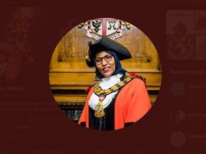 Rakhia Ismail, Wali Kota di Inggris Berdarah Somalia Pertama yang Berhijab