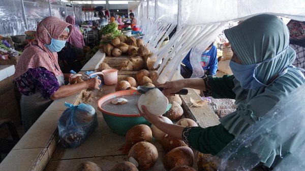 Begini Suasana Uji Coba New Normal di Pasar Tradisional