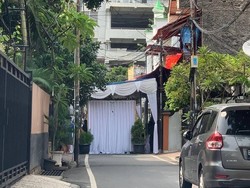 Viral Warga Gelar Hajatan di Masa PSBB Transisi, Camat Gambir Bicara