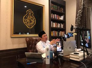 Adaptasi Digital, Anis Matta Buat Studio Mini di Rumah Adaptasi Digital, Anis Matta Buat Studio Mini di Rumah