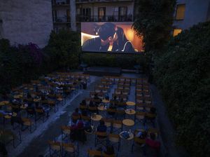 6 Momen yang Paling Disorot di Dunia Film Selama 2020 6 Momen yang Paling Disorot di Dunia Film Selama 2020