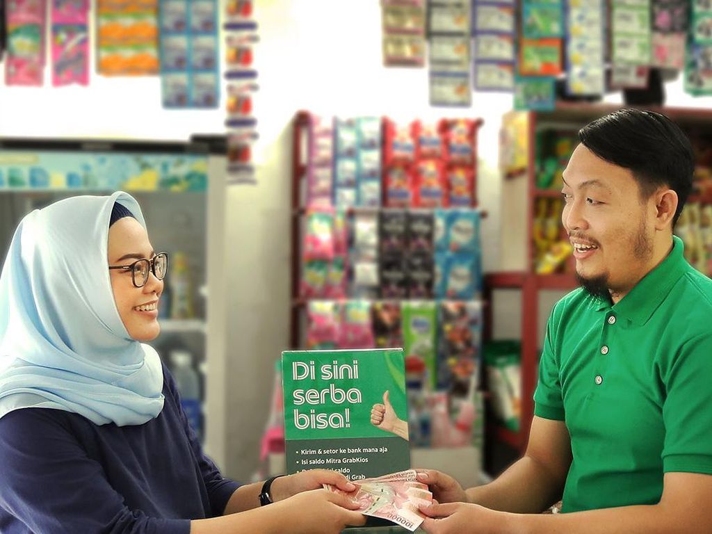 UMKM Terdampak Pandemi, Grab Bantu dengan Go Online UMKM Terdampak Pandemi, Grab Bantu dengan Go Online