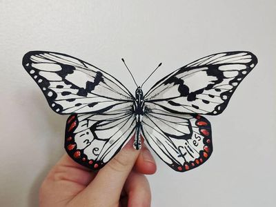 Seniman Ini Bikin Kupu-kupu Kertas yang Realistis Banget