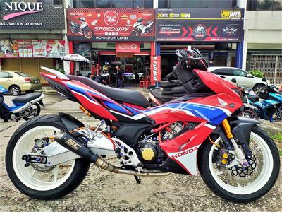 Modifikasi Honda Supra GTR 150 ala Negeri Jiran