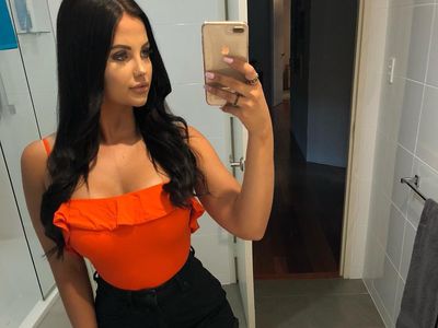 Seksinya Pebalap Wanita yang Banting Setir Jadi Bintang Porno